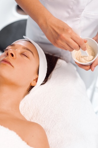 Zabiegi na twarz